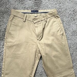Dockers Men's Khaki Chinos